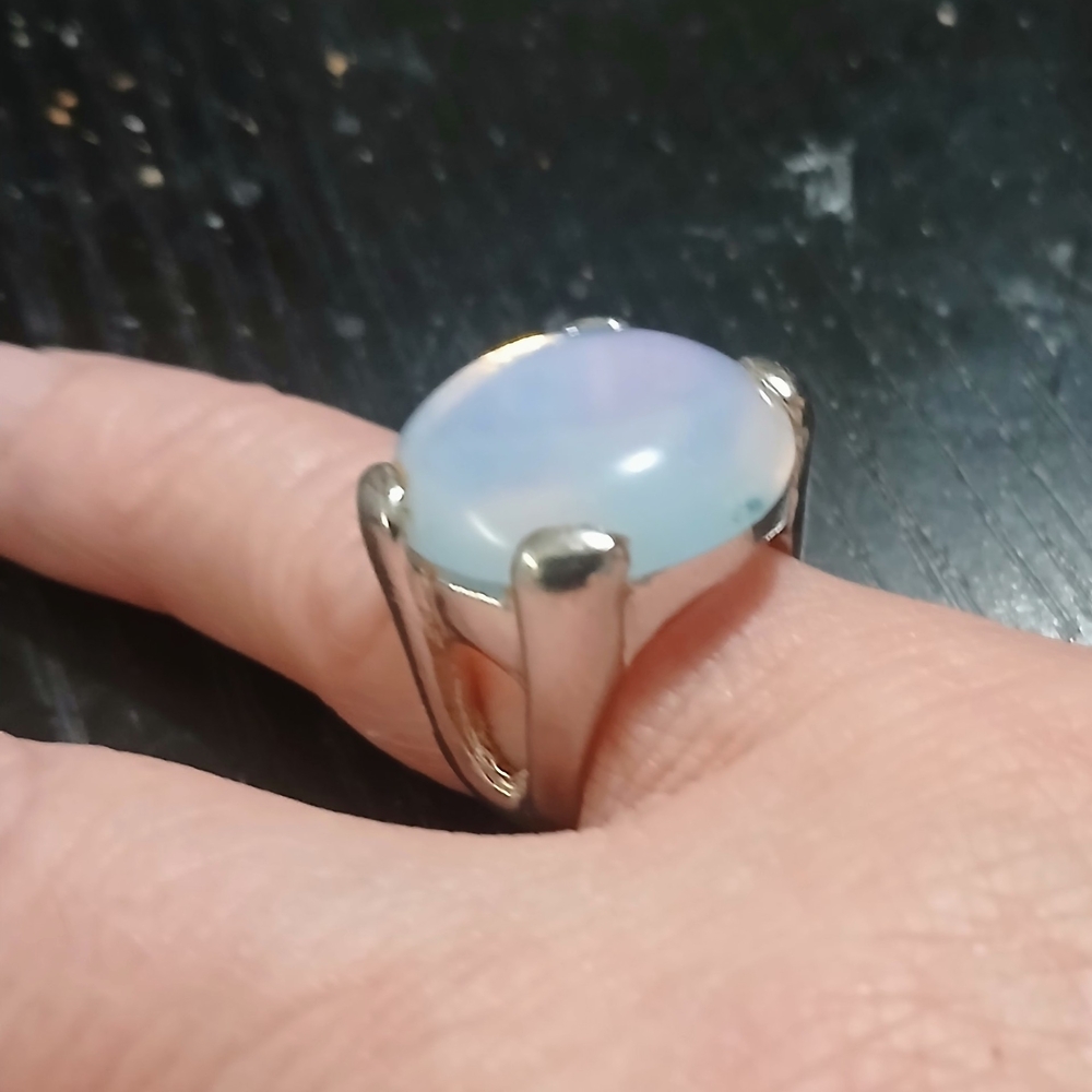 Source Unknown Silver Ring With Iridescent Blue S… - image 6